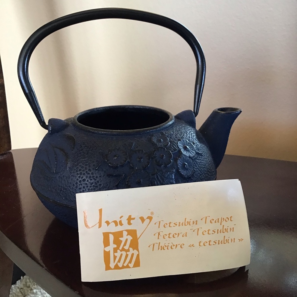 NEW Unity Tetsubin Cast Iron Blue Bamboo Teapot - Picture 1 of 7
